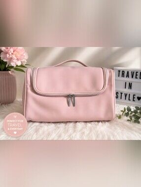 Pink Women’s Travel Cosmetic Bag - Soft Pink